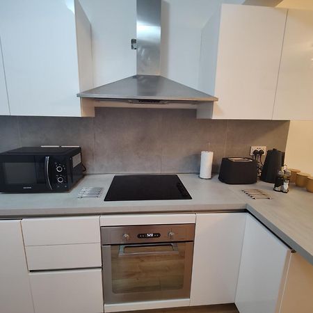 Central Modern Sliema 2 Bedroom Apartment Екстериор снимка
