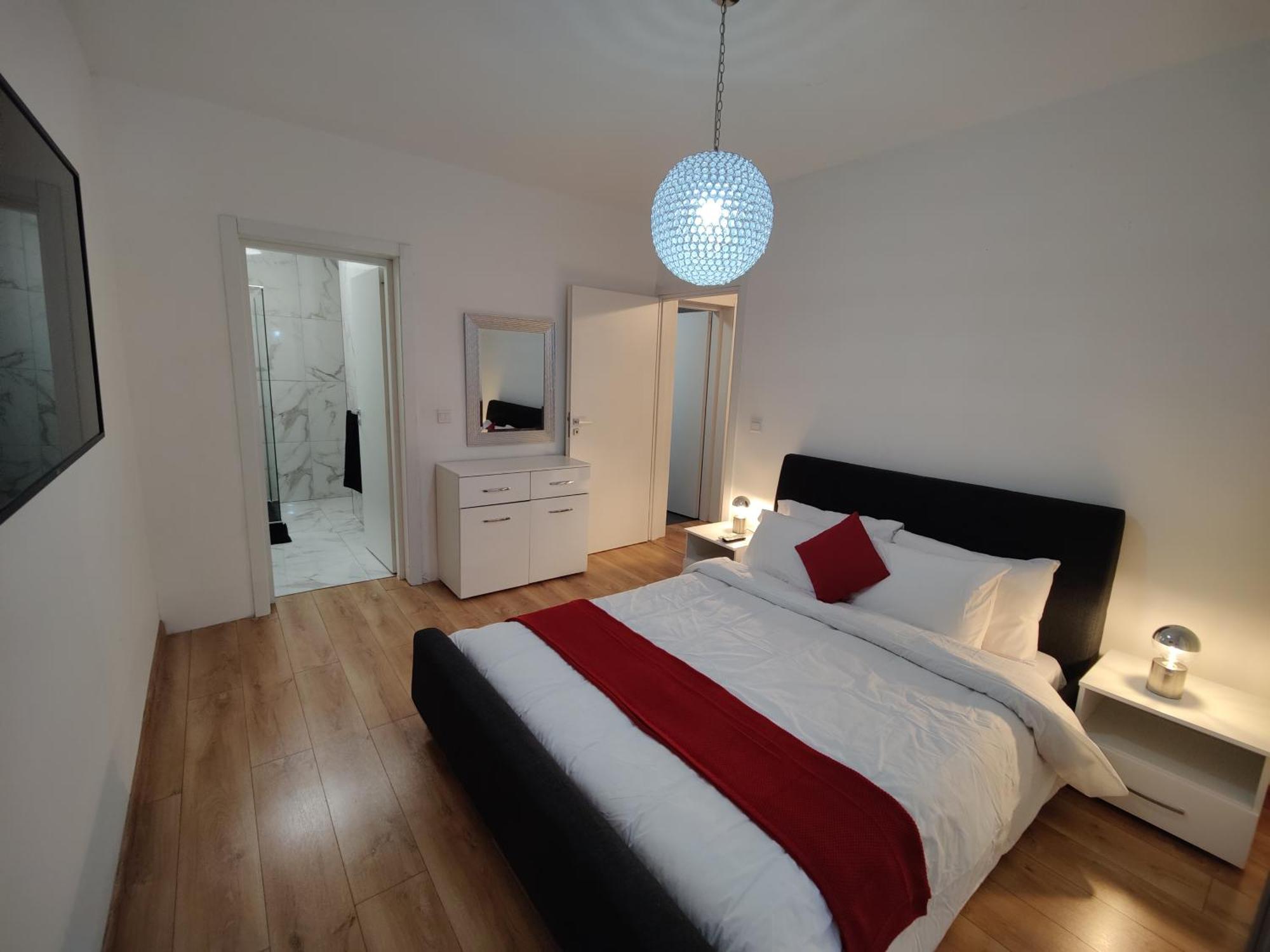 Central Modern Sliema 2 Bedroom Apartment Екстериор снимка