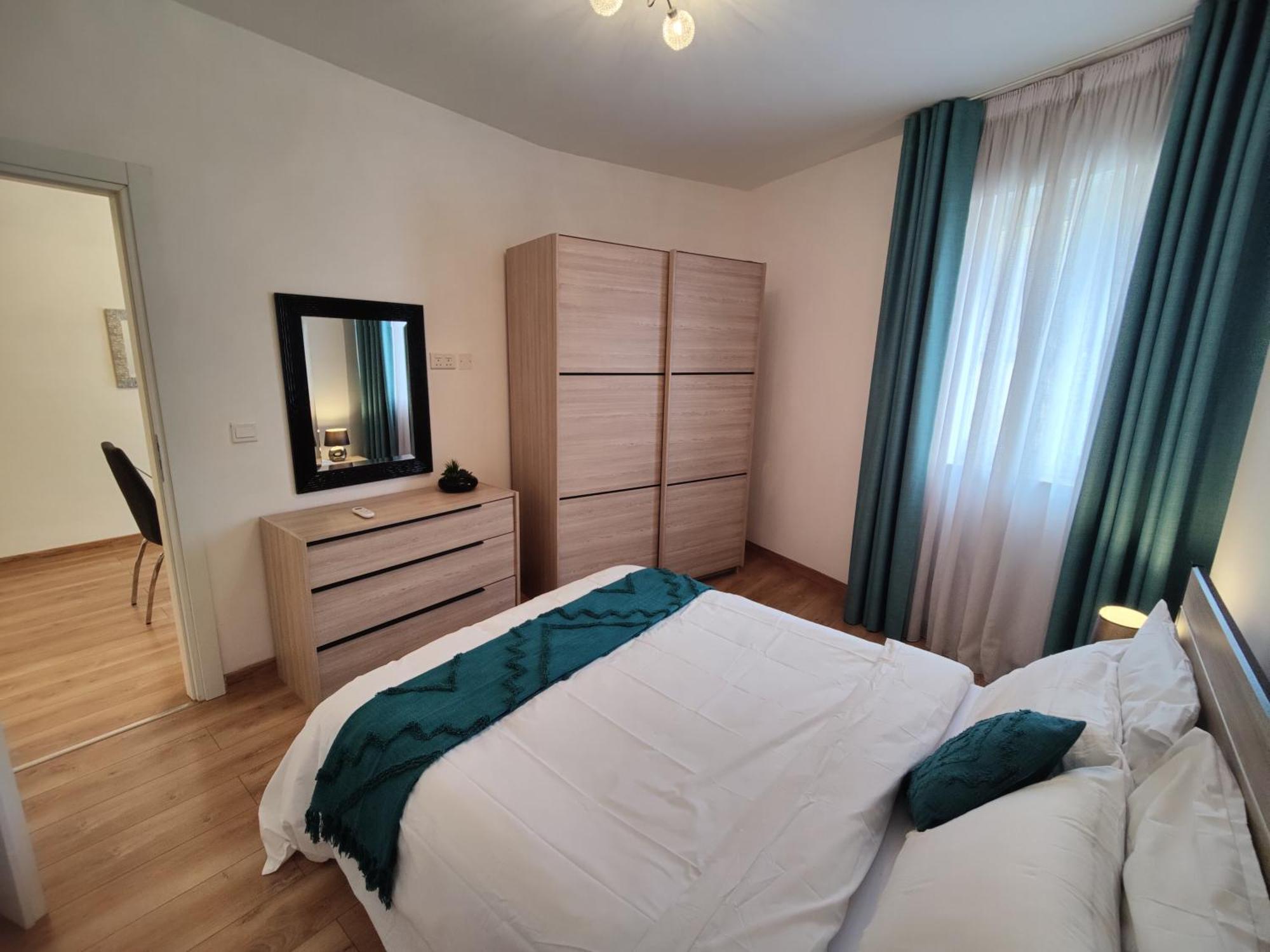 Central Modern Sliema 2 Bedroom Apartment Екстериор снимка
